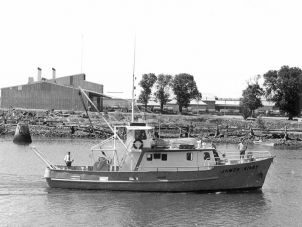 Research Vessel James Kirby entering Townsville Harbour 1972